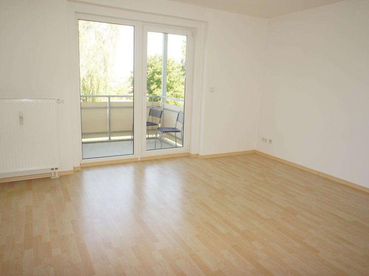 Wohnen am Heimgarten - Blick auf Gartenanlag - Bad mit Fenster - Foto 1