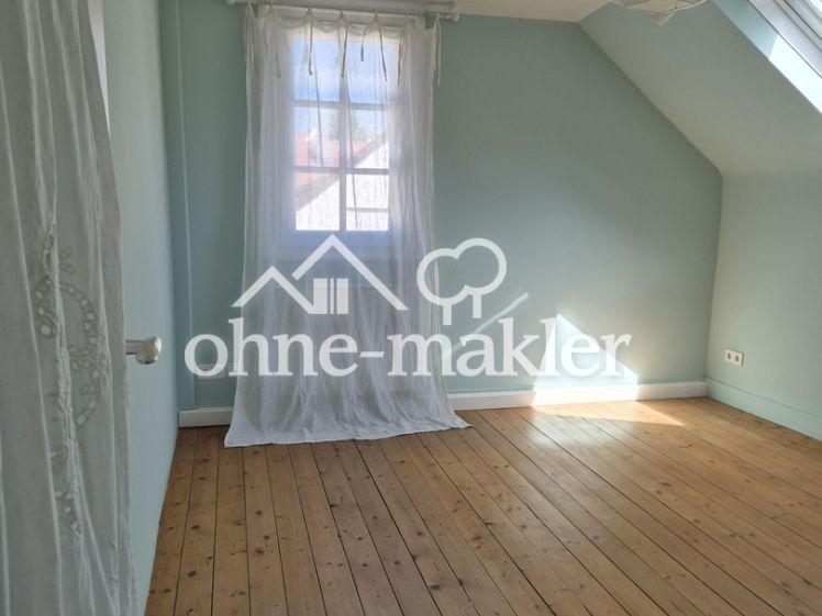 Ruhig & zentral | Altbau-WG mit Terrasse & Garten | Dachfenster-Zimmer | U6 Weilimdorf | ab 01.10. - Foto 1