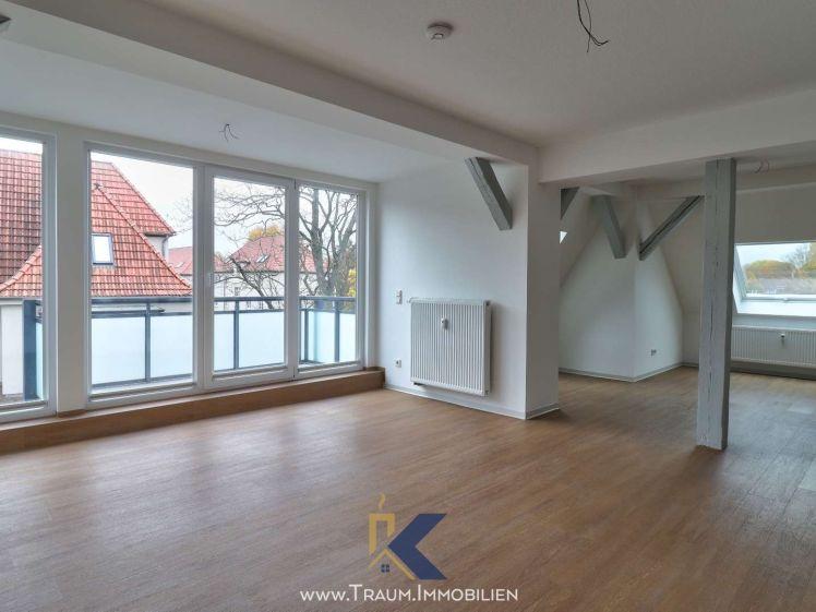 Attraktive 3-Zi.-Whg. mit Balkon und Einbauküche – sofort bezugsfrei! - Photo 1