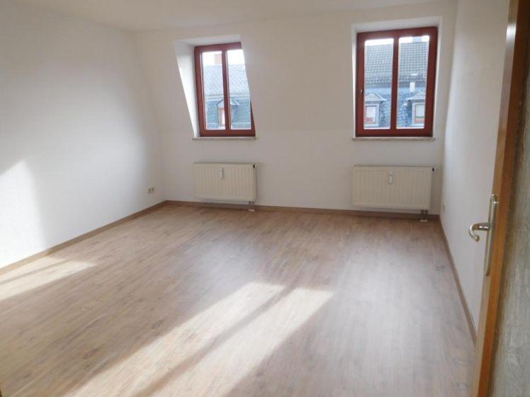 Tolle 3-Raum Whg. mit Einbauküche und Balkon - Photo 1