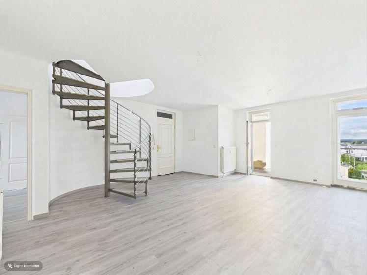 Moderne 4-Zimmer-Maisonette-Wohnung mit Balkon in Plauen - Foto 1