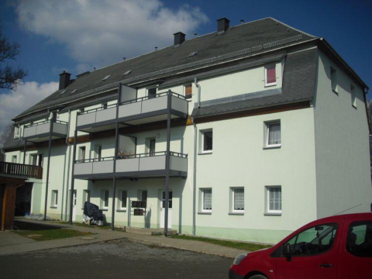 Kleine 2-Raumwohnung in grüner, ruhiger Lage mit Kaminofen - Photo 1