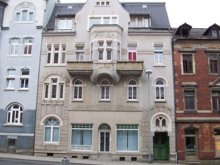 Charmante 3-Zimmer-Dachgeschosswohnung mit Balkon und Ausbaupotenzial - Photo 1