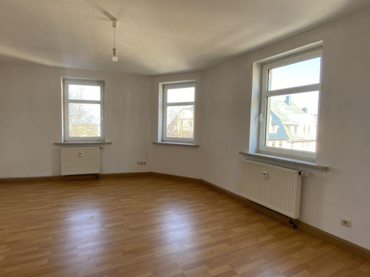 Helle 3-Raum-Wohnung mit Tageslichtbad - Foto 1