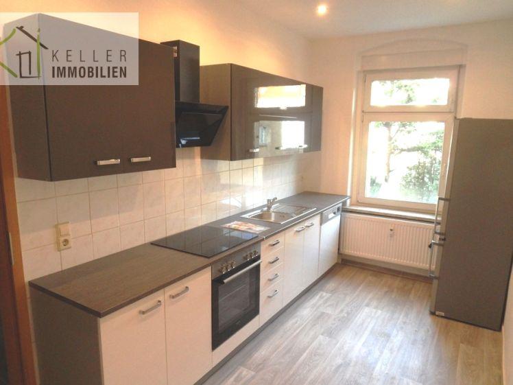 Mit EBK - schön sanierte Altbauwohnung, großes Tageslichtbad mit Dusche PLUS Badewanne - Photo 1