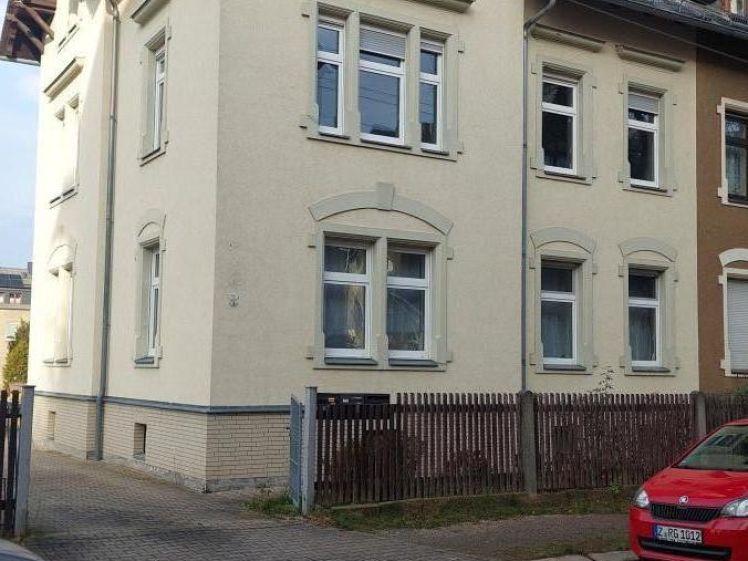 3,5-Zimmer Wohnung 1. OG - Photo 1