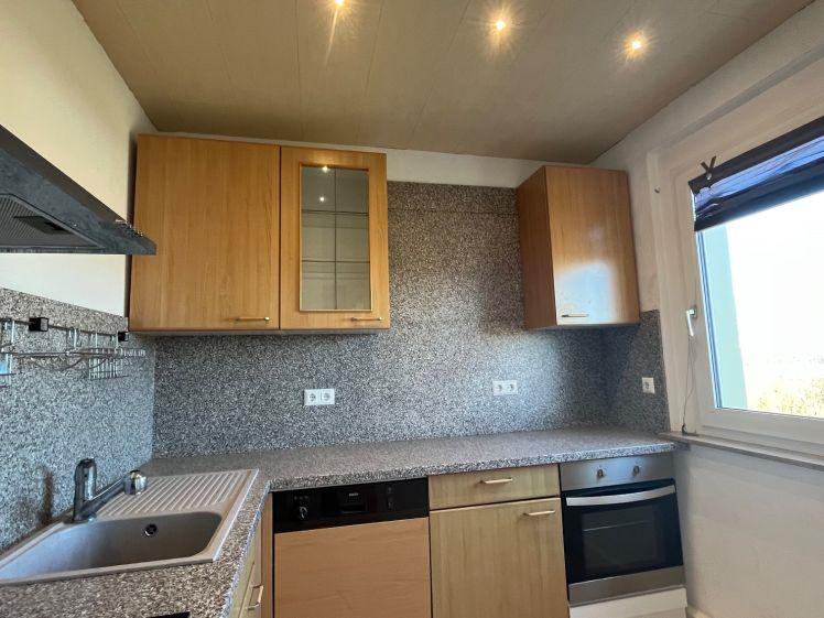 Mosel, 2-Zi.-Whg. mit Balkon, Einbauküche, Außenjalousien, Fußbodenheizung - Foto 1