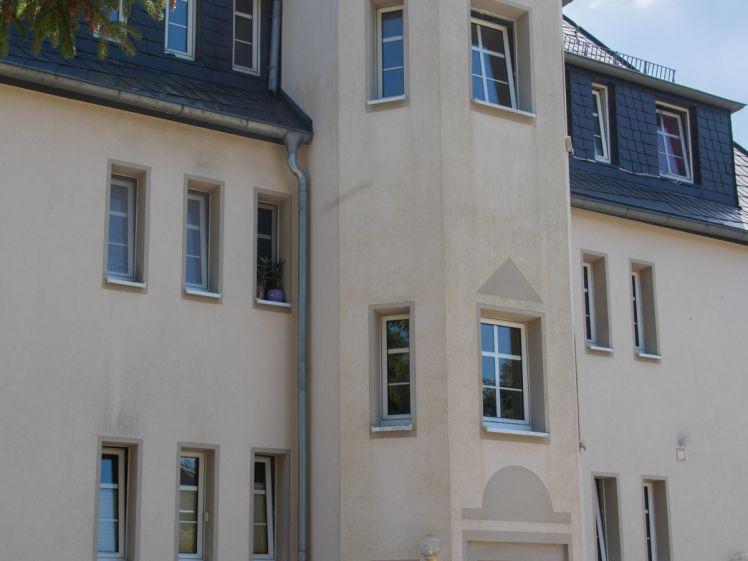 Schöne 2-Zimmer-Wohnung mit Dusche und Garten im Altbau - Photo 1