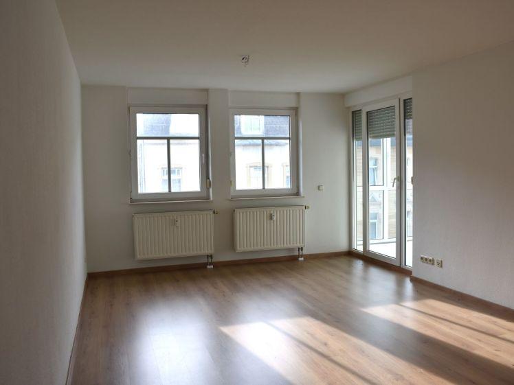 Attraktive 2-ZI-Wohnung mit Wintergarten und Stellplatz - Photo 1