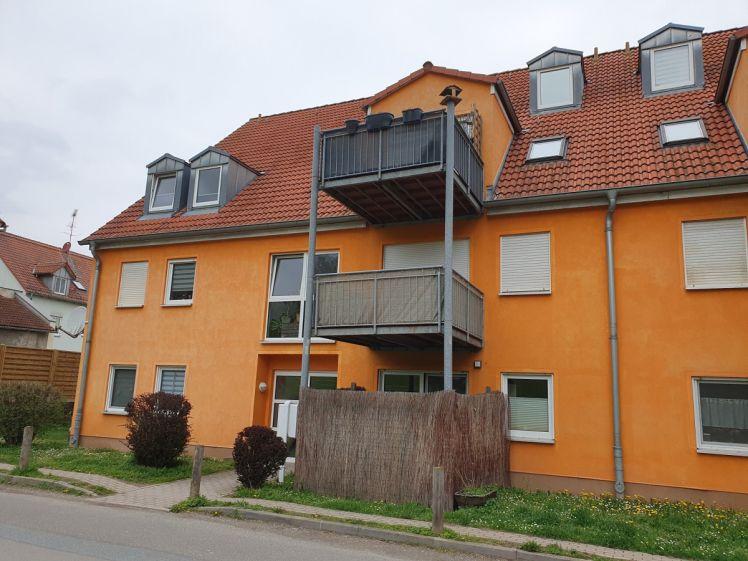 Gepflegte 1-RW im 2.OG/DG in südlicher, idyllischer Stadtrandlage von Gera. - Photo 1