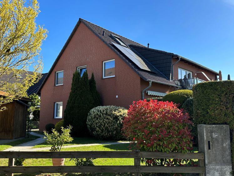 Charmante 4-Zimmer-Wohnung mit Balkon in Hildesheim-Itzum - Foto 1