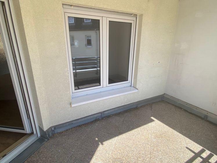 Werdau - Zentrum, mit Balkon und Carport - Photo 1