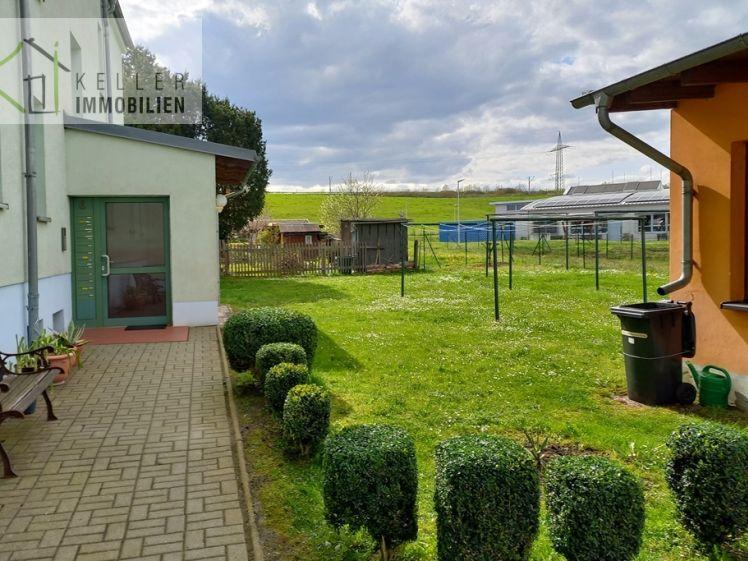 Gemütliche 2-Raum-Wohnung in saniertem 6-Familienhaus, große Bodenkammer, Wäscheboden, Kellerabteil - Foto 1
