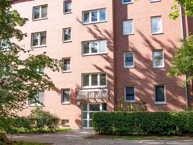 Komfortable 5-Zi-Wohnung über 2 Etagen mit Balkon, Wohnküche und 2 Bädern - Photo 1