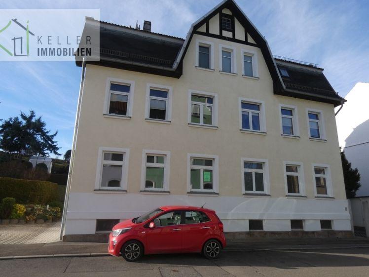 Langenhessen, 5-R-Erdgeschosswohnung in 3-Familienhaus mit Gemeinschaftsgarten - Photo 1