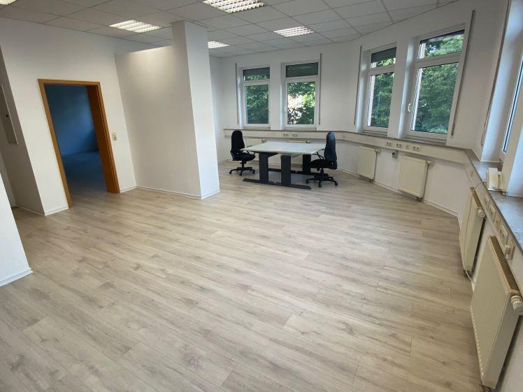 sehr großzügige 2-Zi.-Whg., 2 Bäder, Lift, Garage - Photo 1