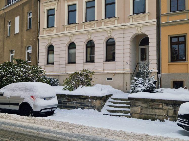 zentrale Wohlfühlwohnung mit viel Licht und Charme - Photo 1