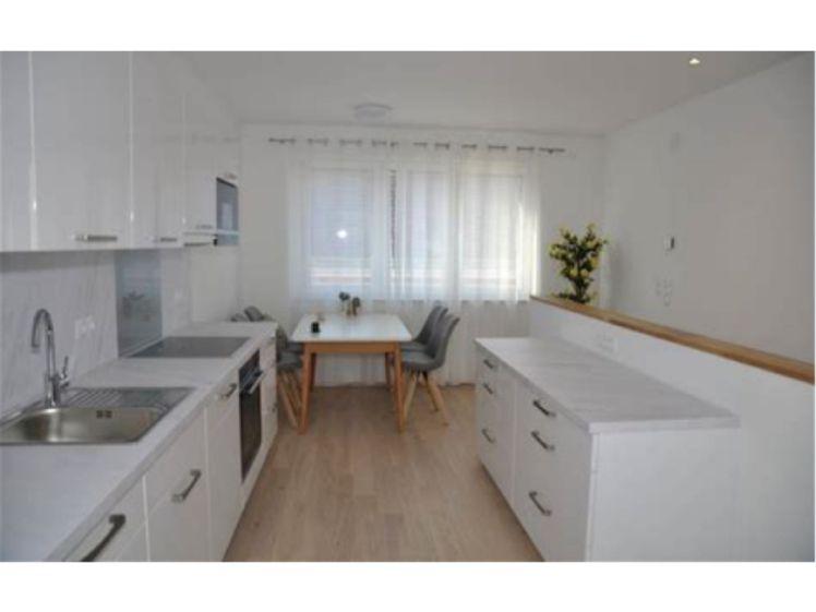 Möblierte 3-Zimmer-Wohnung mit Balkon - Foto 1