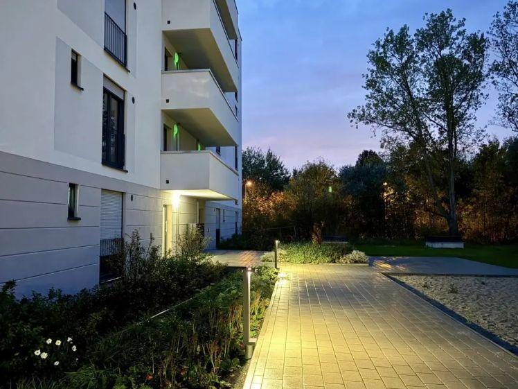 4-Zimmer-Wohnung Erstbezug mit TG-Stellplatz nahe Warnemünde - Photo 1