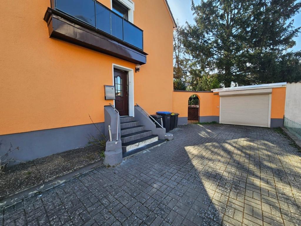 Garage/Stellplatz