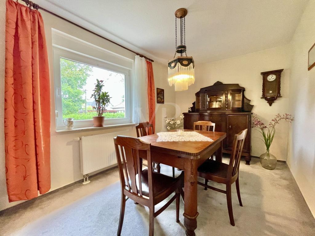 Zimmer I EG