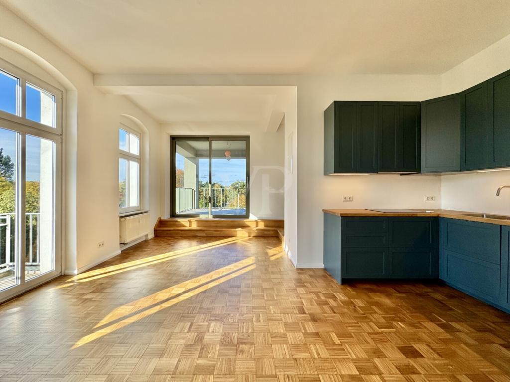Altbaucharme trifft Moderne – 4-Zimmer-Mitwohnung mit 2 Balkonen & sonniger Terrasse - Photo 5
