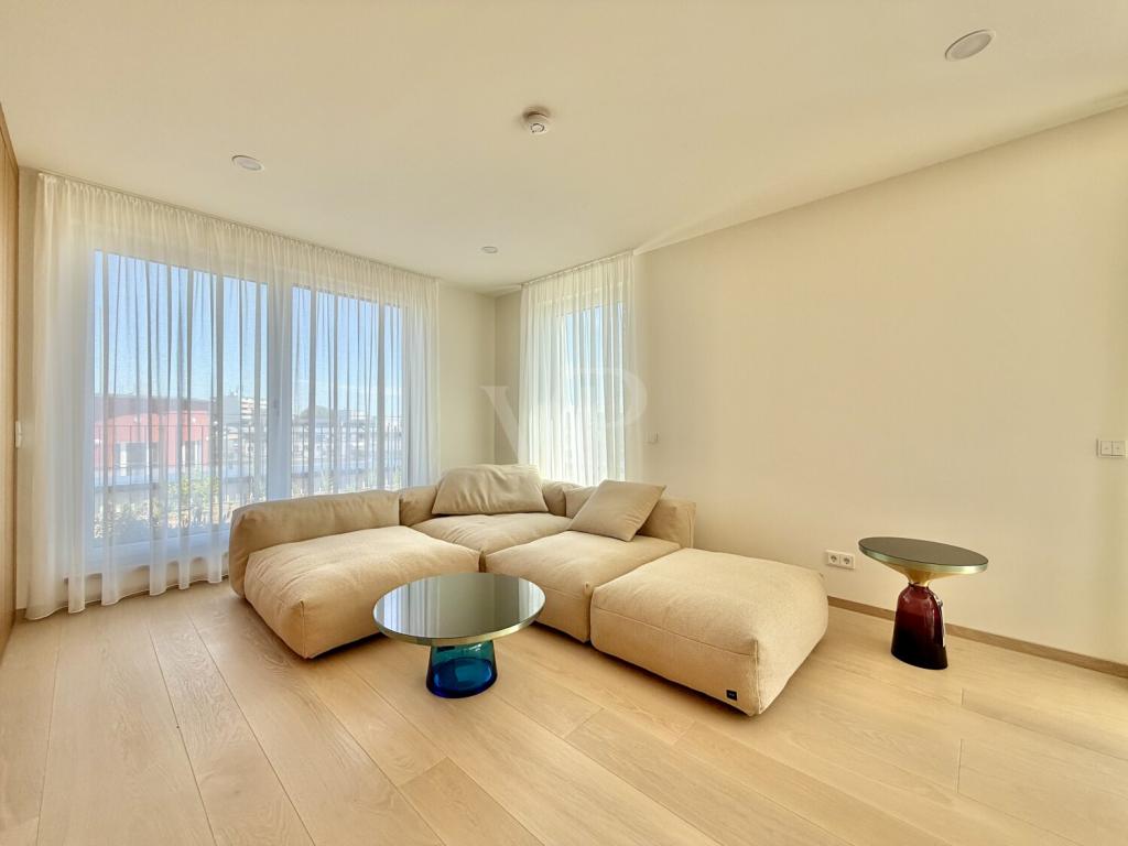 Design-Penthouse mit Dachgarten und maßgefertigtem Interior-Konzept - Photo 2