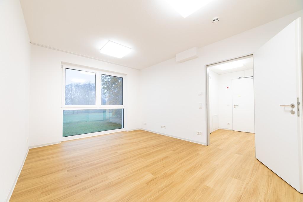 <h1 class="md:text-xl md:leading-6 mt-4 md:mt-10 lg:mb-6 mb-3 text-primary-500 font-semibold text-base leading-5"> Wohnung in Menden (Sauerland) (Menden) </h1> - Photo 5