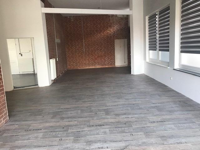 <h1 class="md:text-xl md:leading-6 mt-4 md:mt-10 lg:mb-6 mb-3 text-primary-500 font-semibold text-base leading-5"> Wohnung in Brackel </h1> - Photo 5