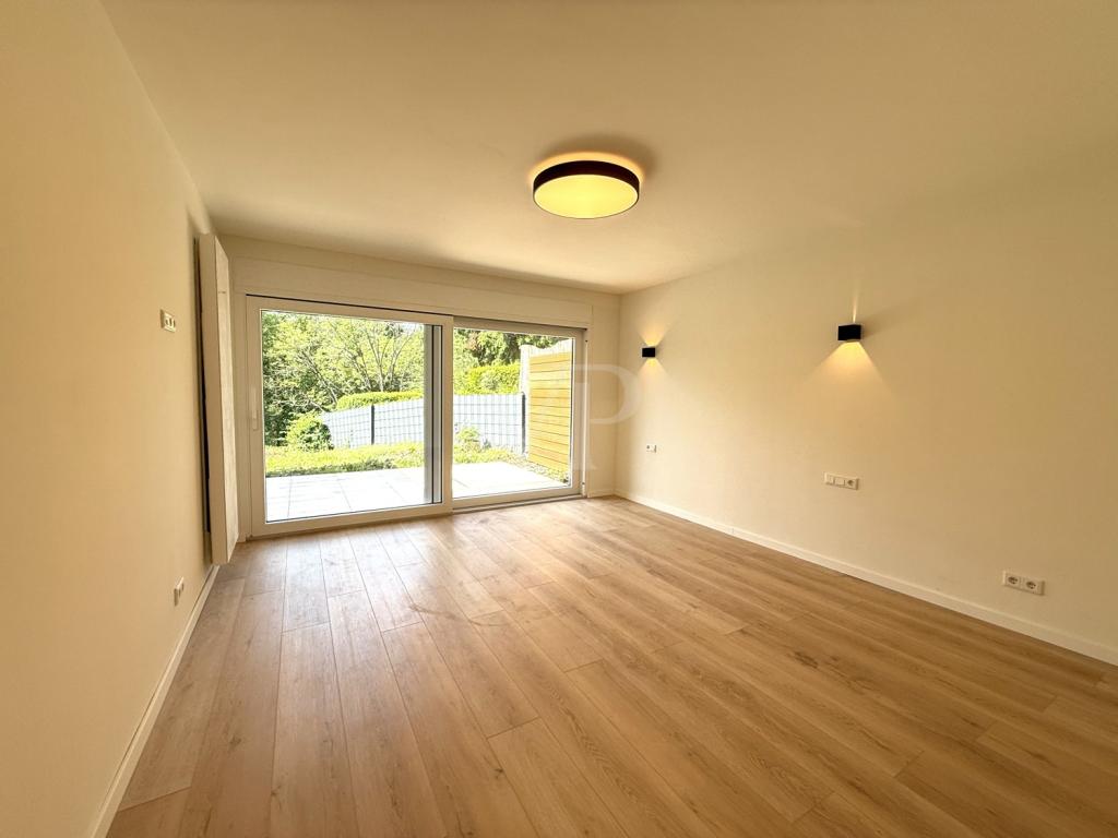 UG Schlafzimmer 3