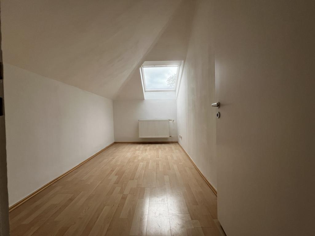 Großzügige 4-Zimmer Wohnung im Herzen von Lüdenscheid zu vermieten - Foto 2