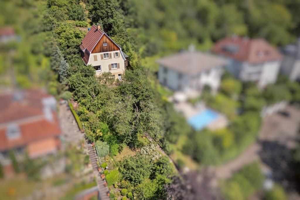 Grundstück