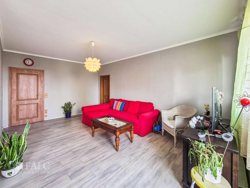 Wohnzimmer Ansicht 2