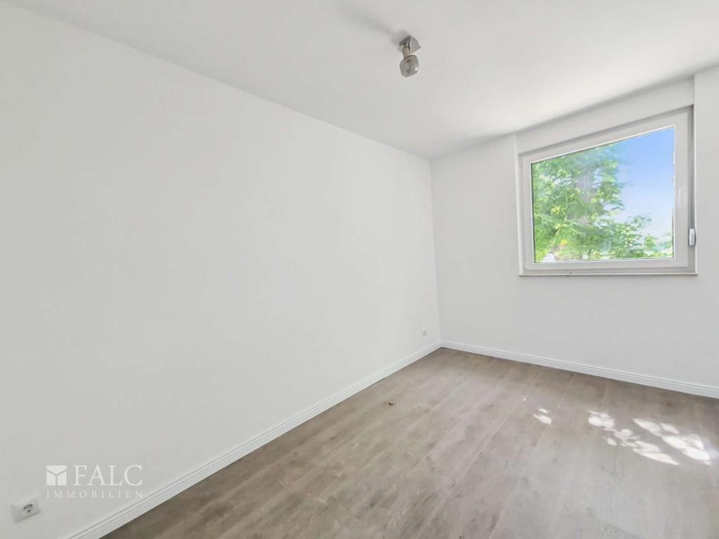 Schlafzimmer 3 OG