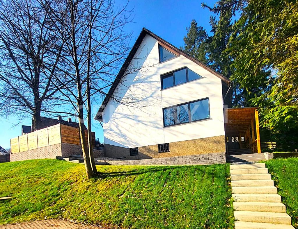 Fast 300m² zum Wohlfühlen