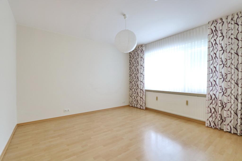 Schlafzimmer (1)