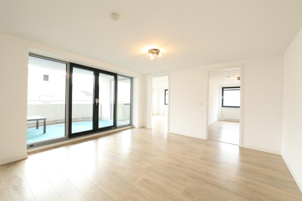 Attraktive 4-Zimmer-Wohnung mit offener Küche und Balkon in guter Lage - Photo 2