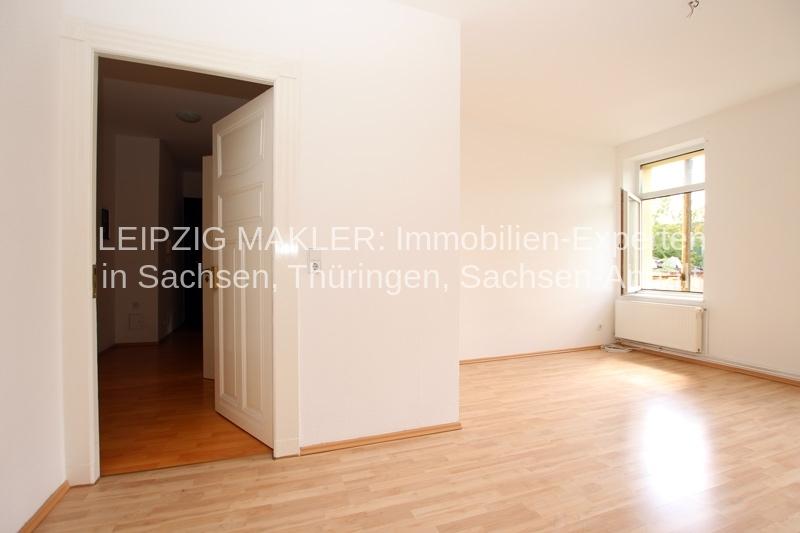 PERFEKT für 2er WG - 2-RAUM-WOHNUNG mit Balkon, großem Bad, seperater Küche mit EBK im Zentrum-Ost - Photo 1