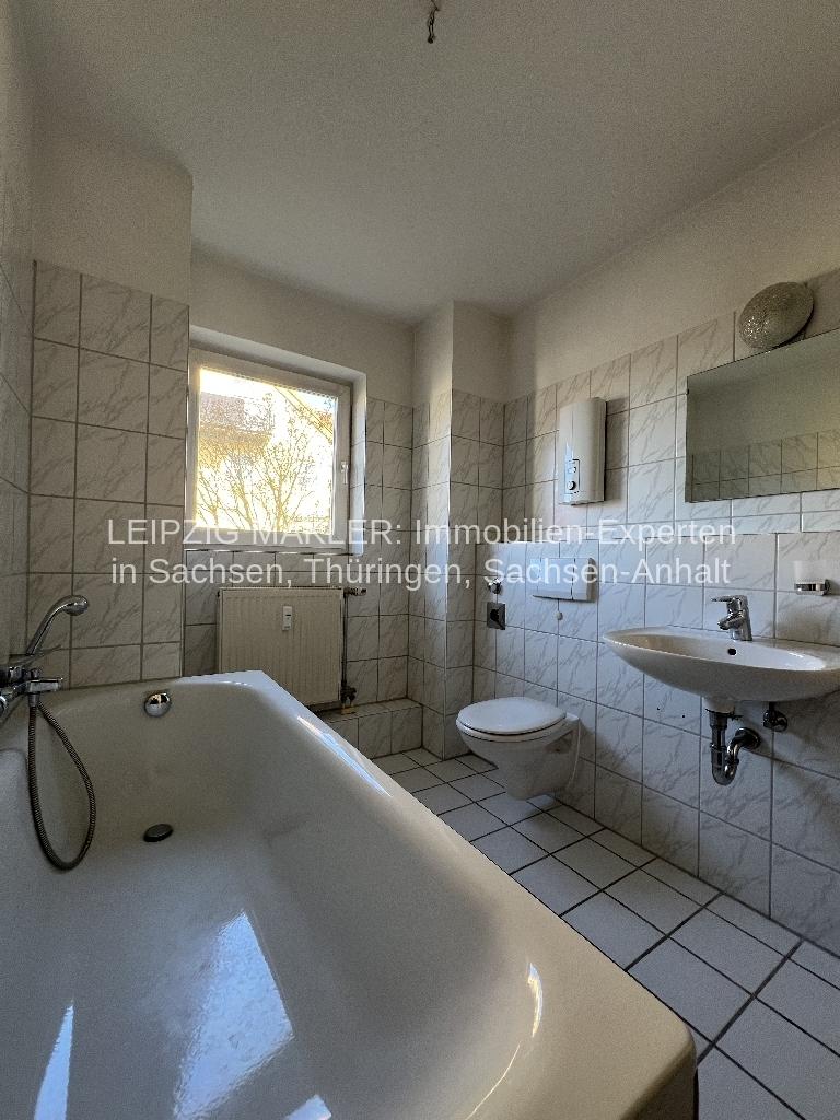 ZU VERMIETEN: 2-Zimmerwohnung mit Balkon - Am Turnplatz 7, Leipzig OT Burghausen - Photo 2