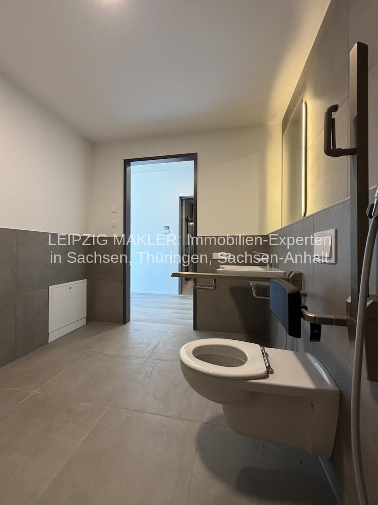 SOFORT EINZIEHEN: Premium Service-Wohnen: Fitnessstudio, Sauna, Swimmingpool, Terrassen, Gastronomie - Photo 3