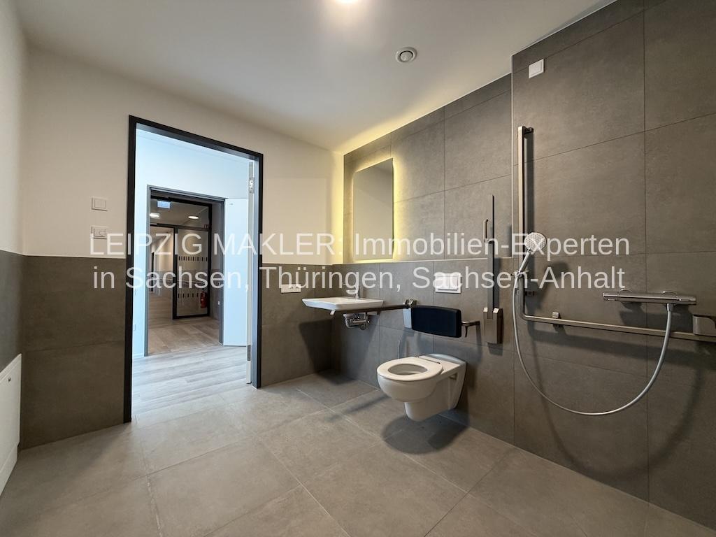 SOFORT EINZIEHEN: Premium Service-Wohnen: Fitnessstudio, Sauna, Swimmingpool, Terrassen, Gastronomie - Photo 4