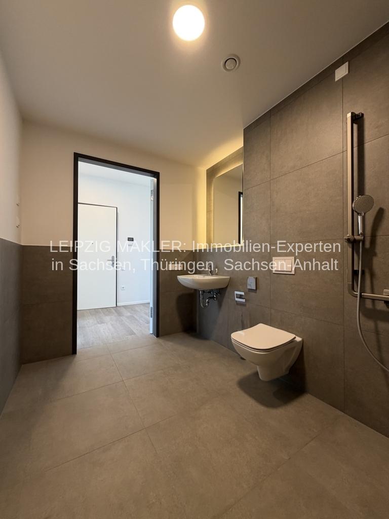 SOFORT EINZIEHEN: Premium Service-Wohnen: Fitnessstudio, Sauna, Swimmingpool, Terrassen, Gastronomie - Photo 5