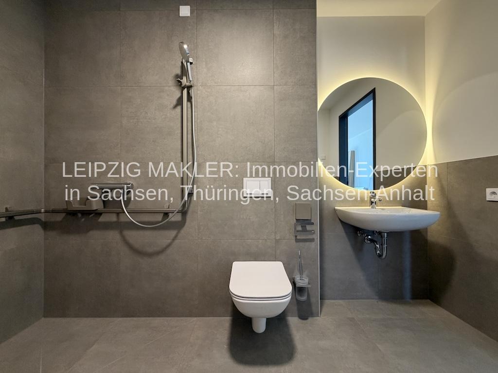 SOFORT EINZIEHEN: Premium Service-Wohnen: Fitnessstudio, Sauna, Swimmingpool, Terrassen, Gastronomie - Photo 2