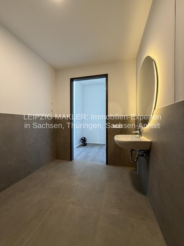 SOFORT EINZIEHEN: Premium Service-Wohnen: Fitnessstudio, Sauna, Swimmingpool, Terrassen, Gastronomie - Photo 3