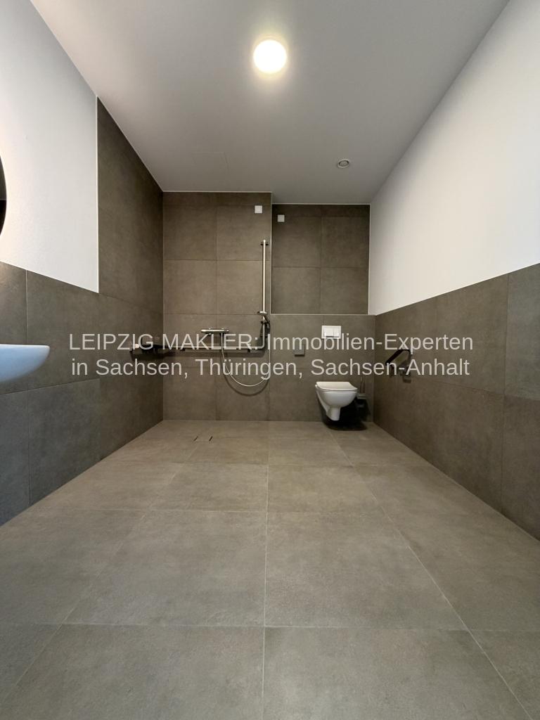 SOFORT EINZIEHEN: Premium Service-Wohnen: Fitnessstudio, Sauna, Swimmingpool, Terrassen, Gastronomie - Photo 3