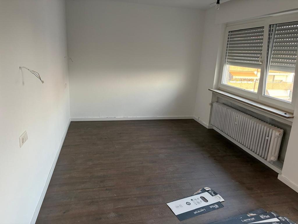 Kernsanierte 3-Zimmer-Wohnung mit Erstbezug und Garage in Kornwestheim - Photo 3