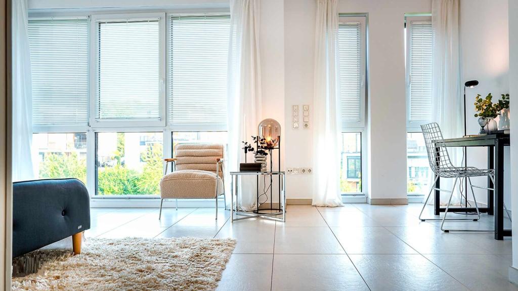 Moderner Luxus mit Seeblick - Photo 4