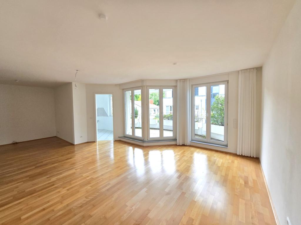 Exklusive Wohnung in Bestlage mit Aufzug - Foto 1