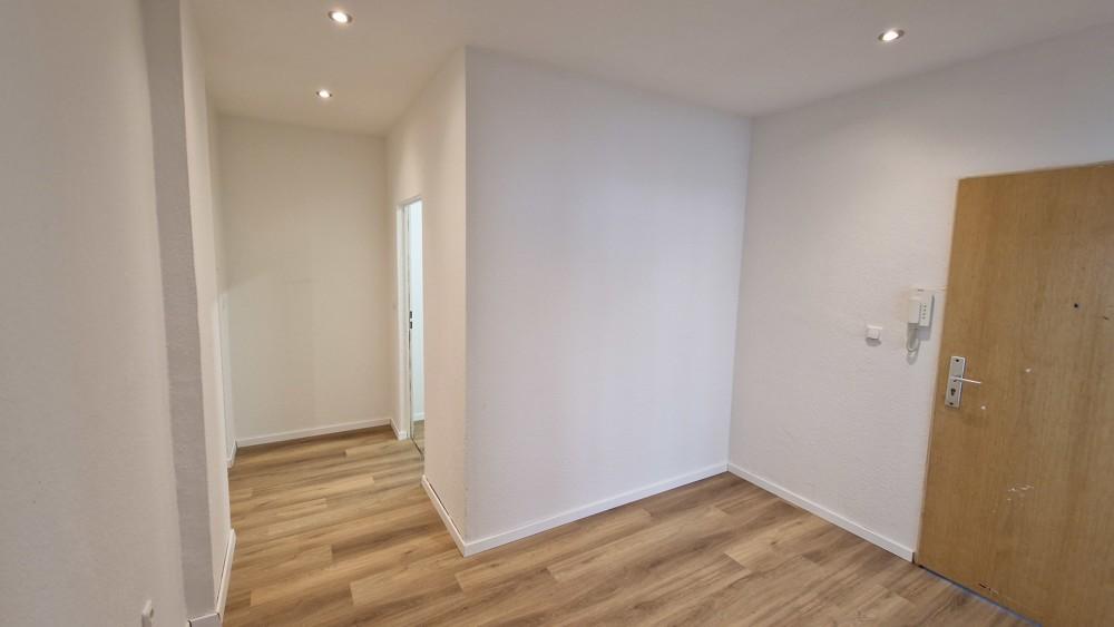 EG Wohnung mit modernem Badezimmer - Foto 5