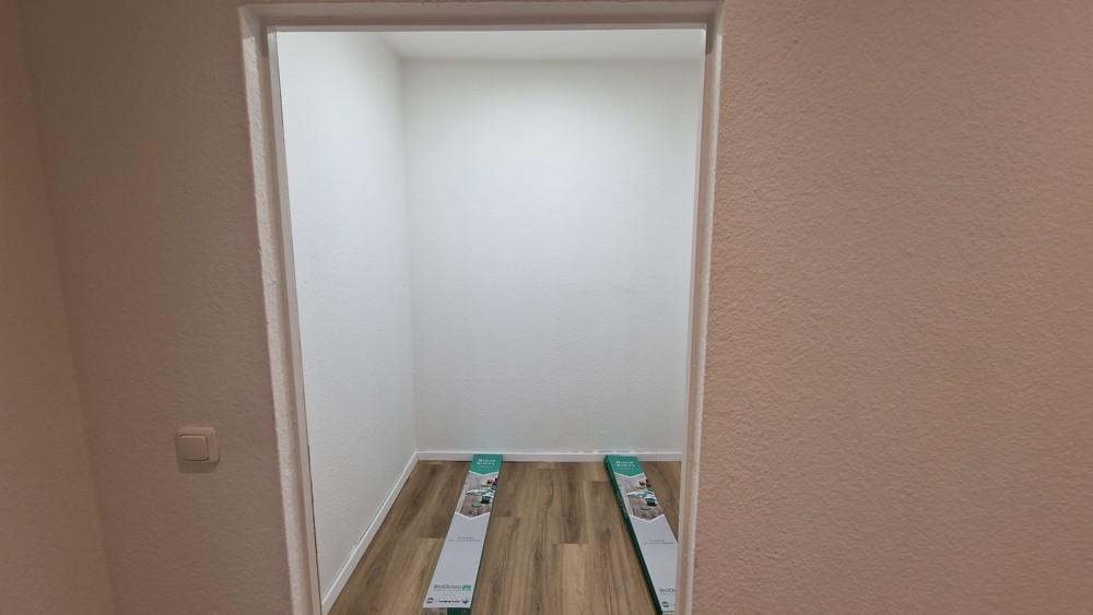 EG Wohnung mit modernem Badezimmer - Foto 3